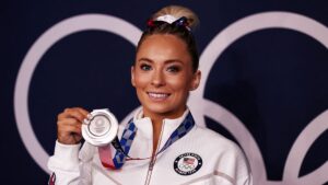 Today news…Ex-Olympian MyKayla Skinner calls on Simone Biles to urge her followers to stop 'disgusting' comments Because read more……