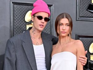 BREAKING NEWS : Pregnant Hailey Bieber has just been rushed to the hospital as she has been confirmed to be in…. Read more